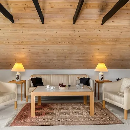 Zina - 50m From The Sea By Interhome *